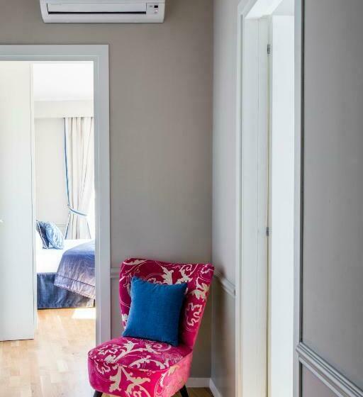 Апартаменты 1 Спальня Вид на Море с Балконом, La Malandrina   Apartments & Suites