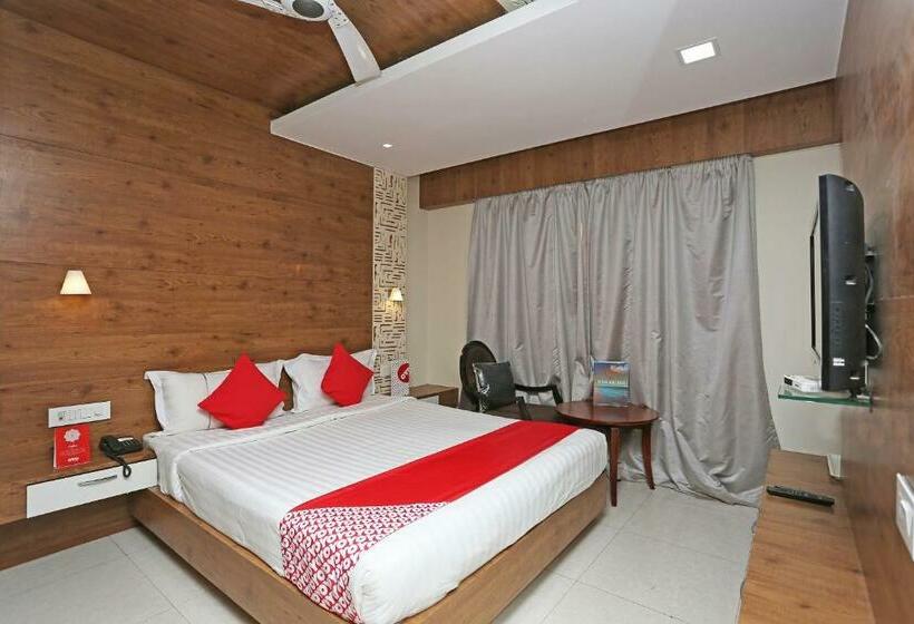 Трехместный Номер Классика, Oyo 5561  Cambean