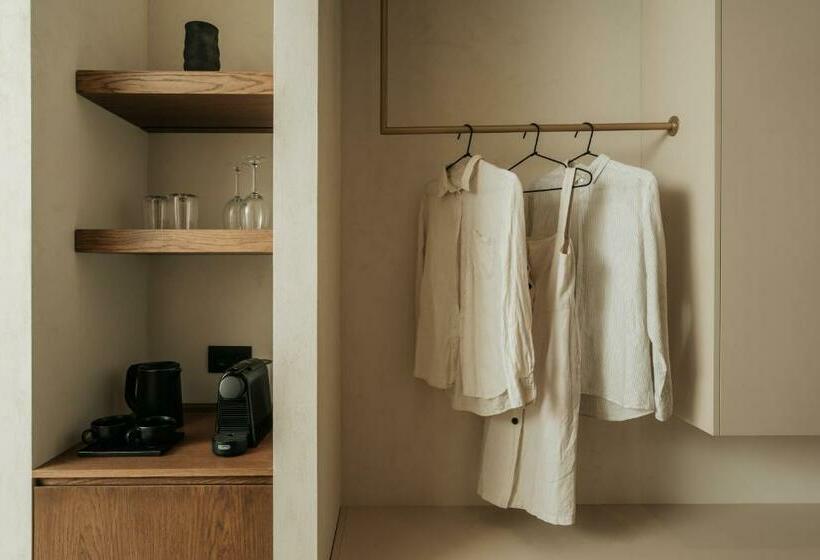 수피리어 룸 풀장 전망, Aménte Mindful Stay