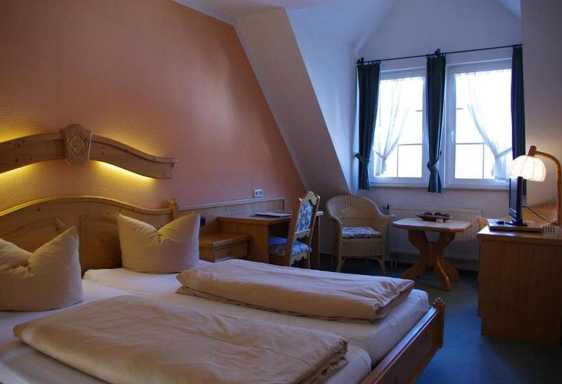 اتاق استاندارد, Landhotel & Restaurant Kains Hof