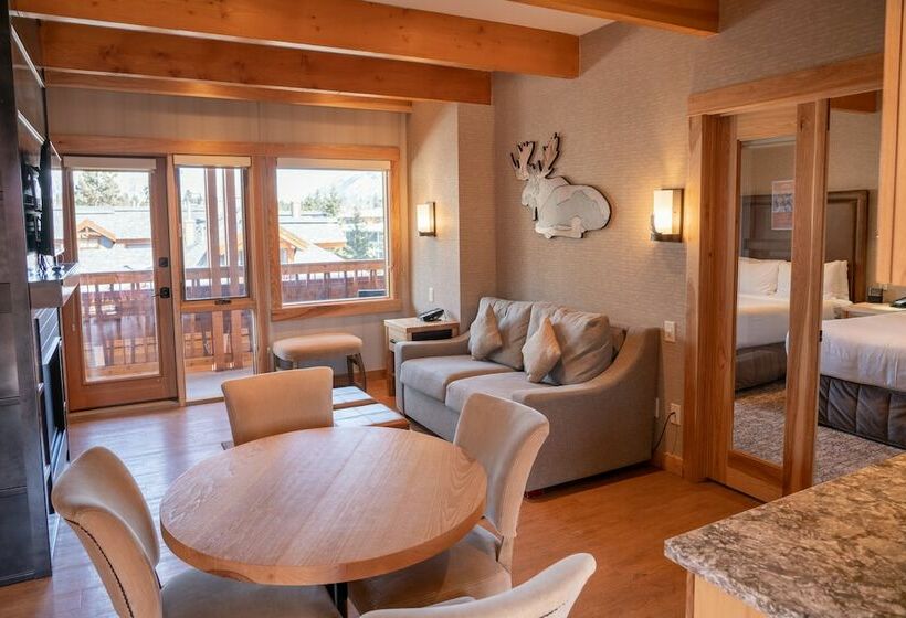 带2个卧室的套房, Moose Hotel And Suites
