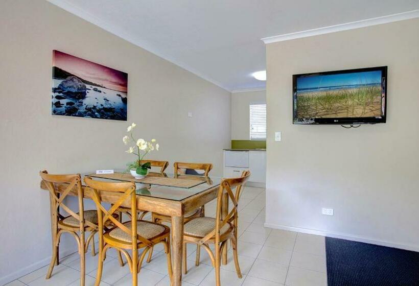 Апартаменты 2 Спальни, Beachpark Apartments Coffs Harbour