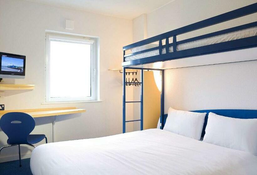 Номер Стандарт с Койками, Ibis Budget Marne La Vallee Val D Europe