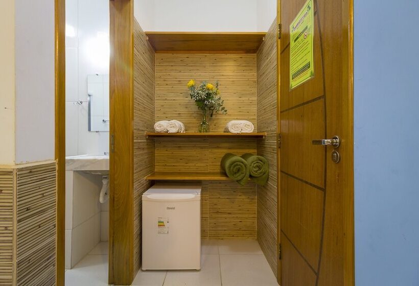 Chambre Triple Supérieure, Pousada Camila