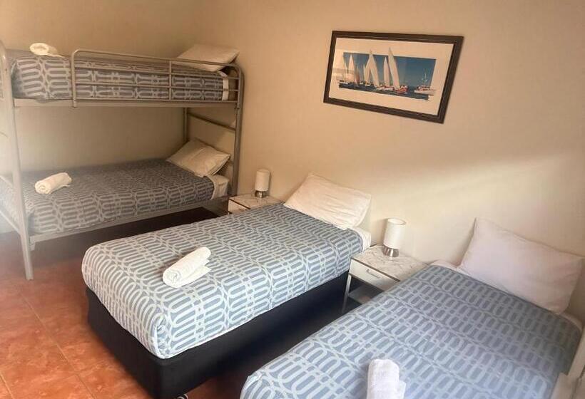 패밀리 룸, Jurien Bay Hotel Motel