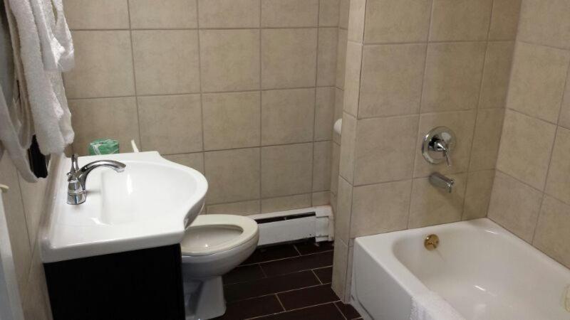 Стандартный Номер Кровать Кинг, Royal Inn