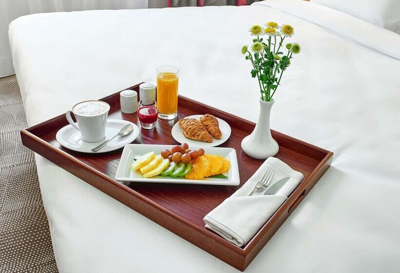 Номер Superior, Novotel Moscow Kievskaya