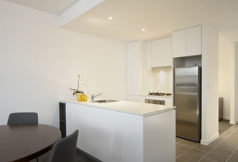 Апартаменты 1 Спальня с Террасой, Silkari Suites At Chatswood