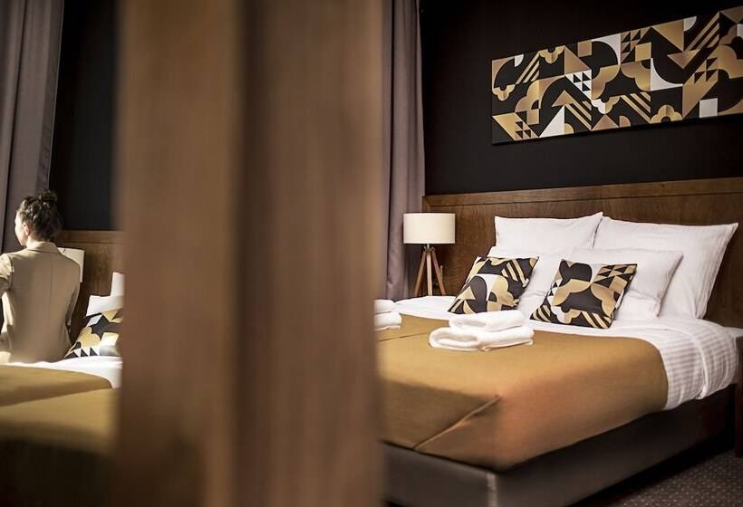 Номер Стандарт Вид на Сад, Zulian Aparthotel By Artery Hotels