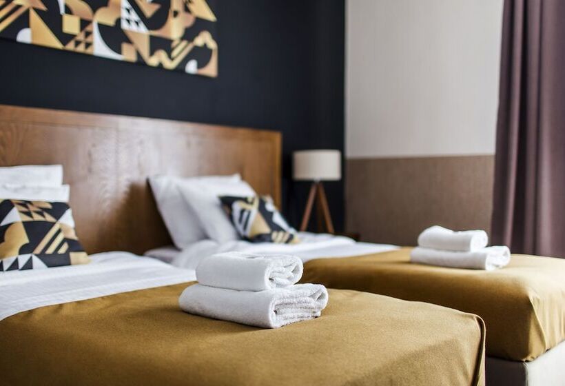 Четырехместный Номер Стандарт, Zulian Aparthotel By Artery Hotels