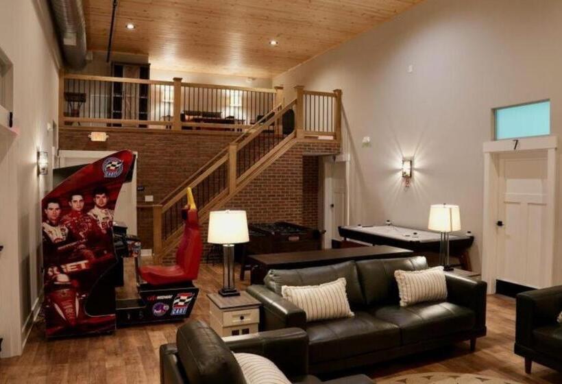 Номер Стандарт с Балконом, Tall Oaks Resort