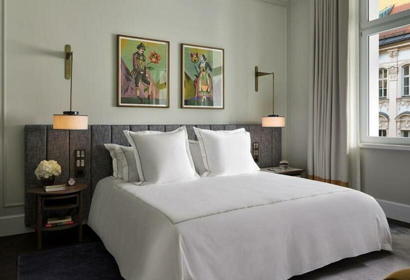 Номер Deluxe, Rosewood Munich