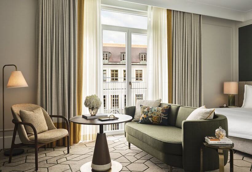 Люкс, Rosewood Munich