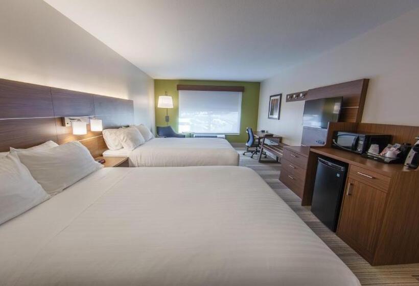 חדר סטנדרט מותאם לאדם עם מוגבלויות, Holiday Inn Express Gatlinburg Downtown, An Ihg