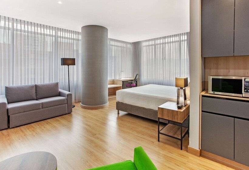 주니어 스위트 도시 전망, La Quinta By Wyndham Medellin