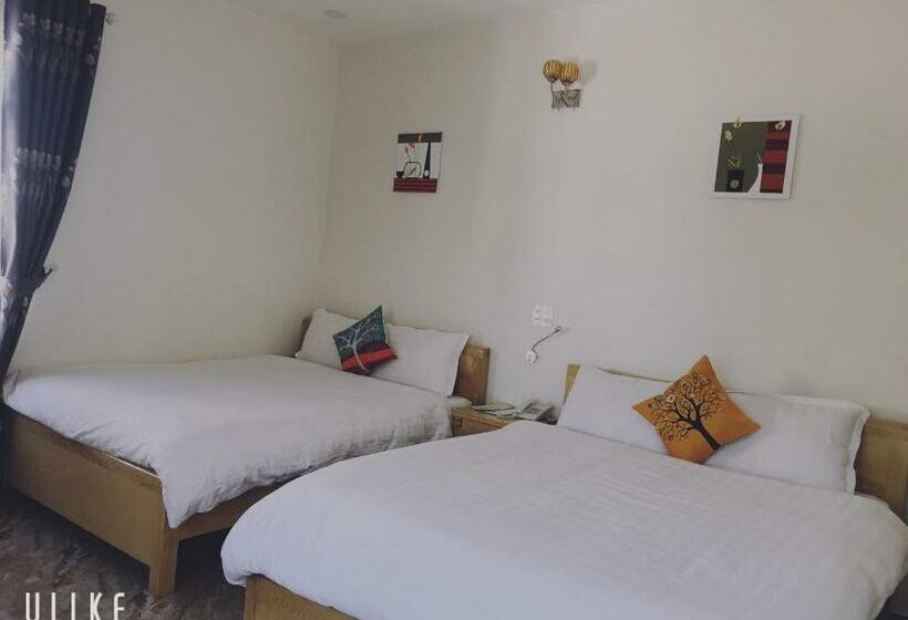 اتاق استاندارد چهارنفره با چشم‌انداز باغ, Villa   Hotel Nam Khang 2 Dalat