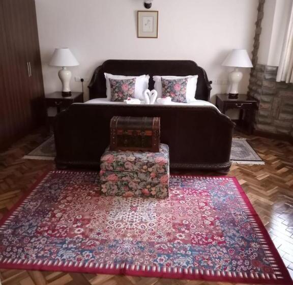 سوییت اجرایی, The Drexel House Kenya