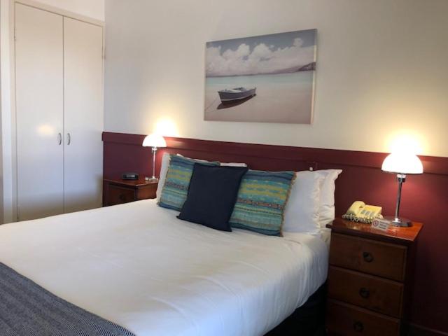 스탠다드 스튜디오, Central Studio Accommodation