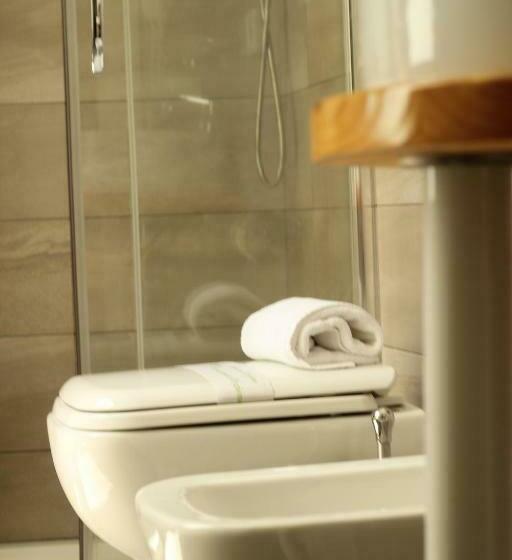 غرفة قياسية فردية, Umberto House Catania