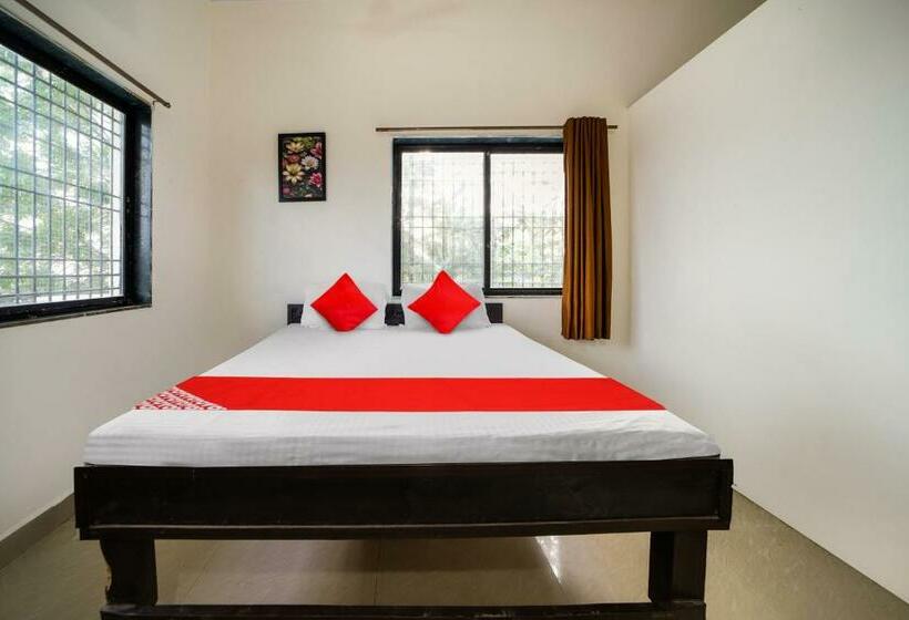 Трехместный Номер Классика, Oyo Flagship Hotel The Grand Lotus