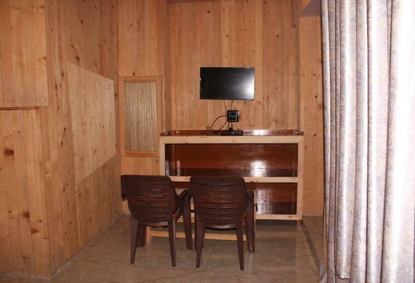 Номер Deluxe, Mannat Sach Pass