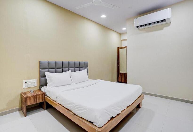 Трехместный Номер Классика, Oyo Hotel 7 Star