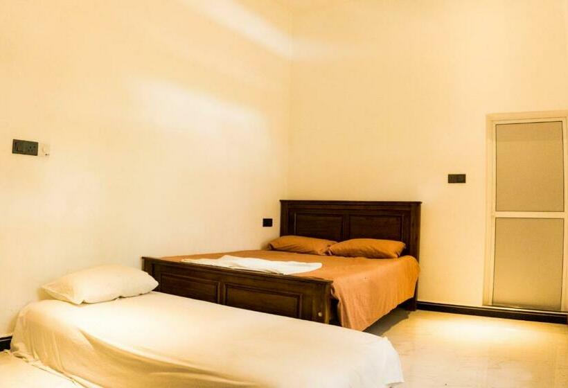 Номер Стандарт Индивидуальный, Uthayam Guest House