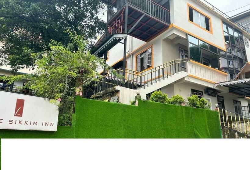 标准间, Little Sikkim Inn