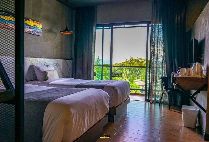 Номер Deluxe, Chiangkhong Teak Garden Riverfront Onsen Hotel  Sha Extra Plus