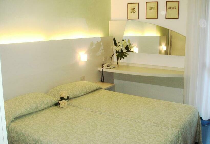 اتاق استاندارد سه نفره, Mar Del Plata