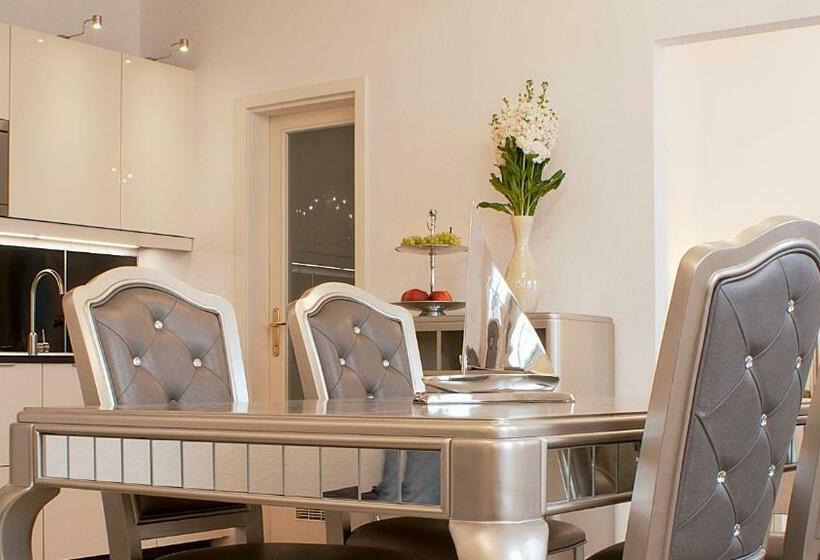 Апартаменты 1 Спальня, Milford Suites Budapest