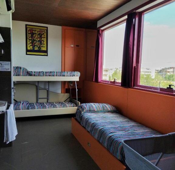 Quarto Familiar, Prestigio