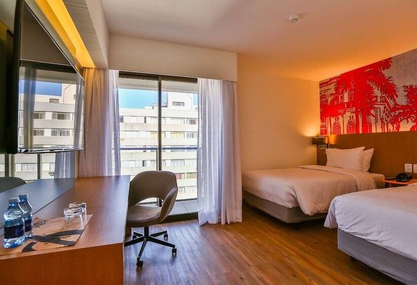 标准工作室, Radisson Red Campinas