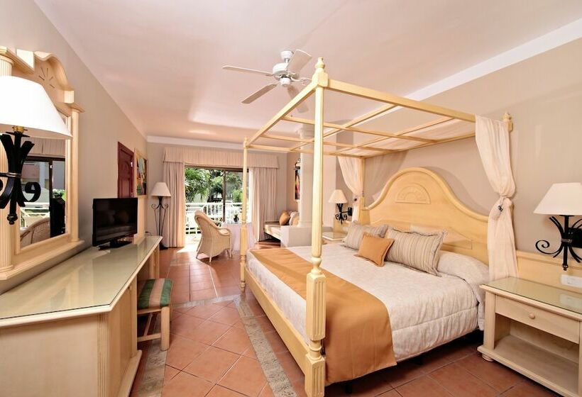 주니어 스위트, Bahia Principe Grand Aquamarine - Adults Only - All Inclusive