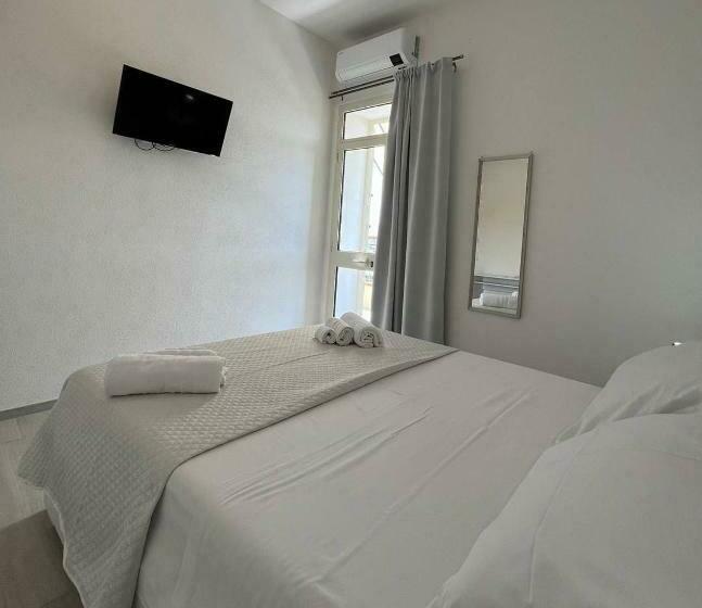 Номер Стандарт с Балконом, Central Rooms Posada