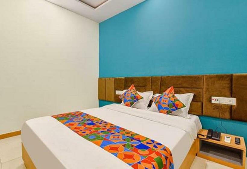 Номер Deluxe, Fabhotel Sky Palace