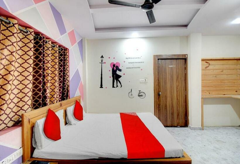 Трехместный Номер Классика, Oyo Flagship Hotel Holiday Prime