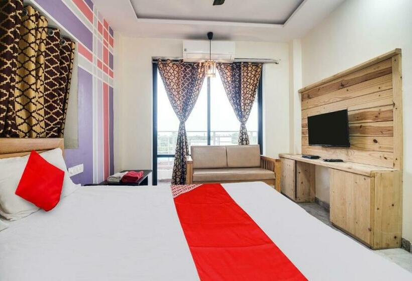 Трехместный Номер Deluxe, Oyo Flagship Hotel Unique Inn