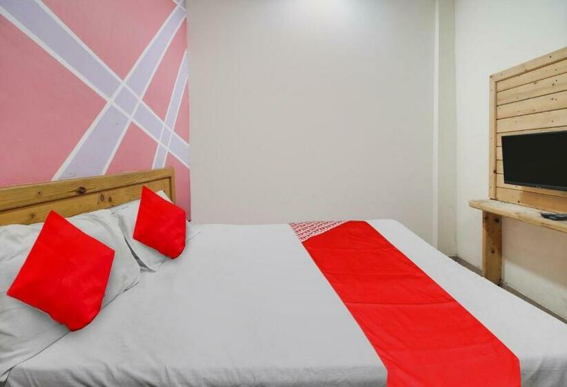 Трехместный Номер Deluxe, Oyo Flagship Hotel Unique Inn