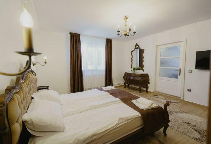 اتاق لوکس, Casa Baronului
