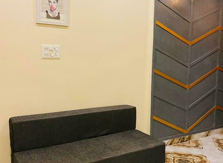 Стандартный Номер Кровать Кинг, Golden Lotus Varanasi