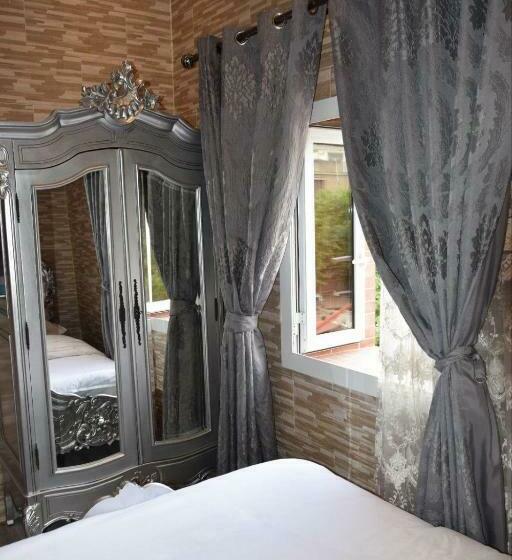 اتاق استاندارد سه نفره, Ghazalle Oasis Hotel Gb