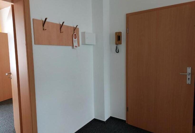 基本三人间, Gästezimmer Gasthof Becker