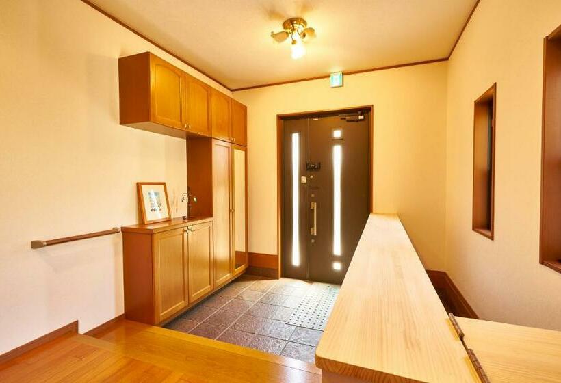 Номер Стандарт Четырехместный Совместный Санузел, Guesthouse Nijo Fukurotei