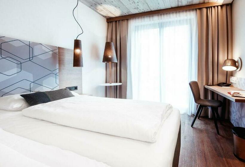 Quarto Estandar, Arte Hotel Kufstein