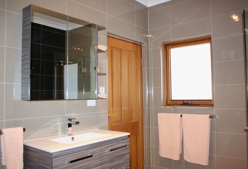 Апартаменты Executive 1 Спальня, Big4 Stuart Range Outback Resort