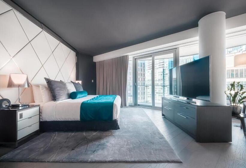 带大床的标准间, Paradox Hotel Vancouver