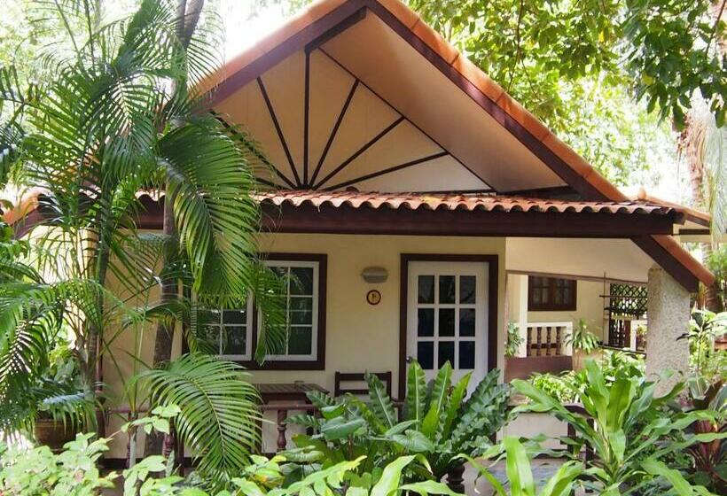 스탠다드 방갈로, Harry S Bungalows