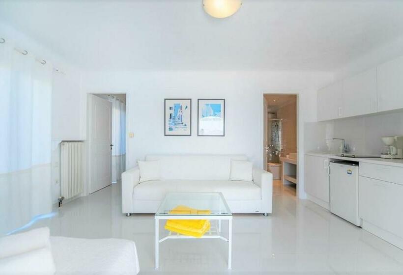 דירת חדר נוף לים, Adikri Villas & Suites