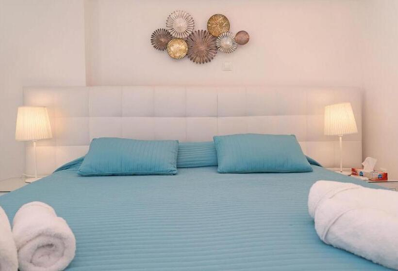 וילה עם חדר שינה אחד ובריכת שחיה, Adikri Villas & Suites